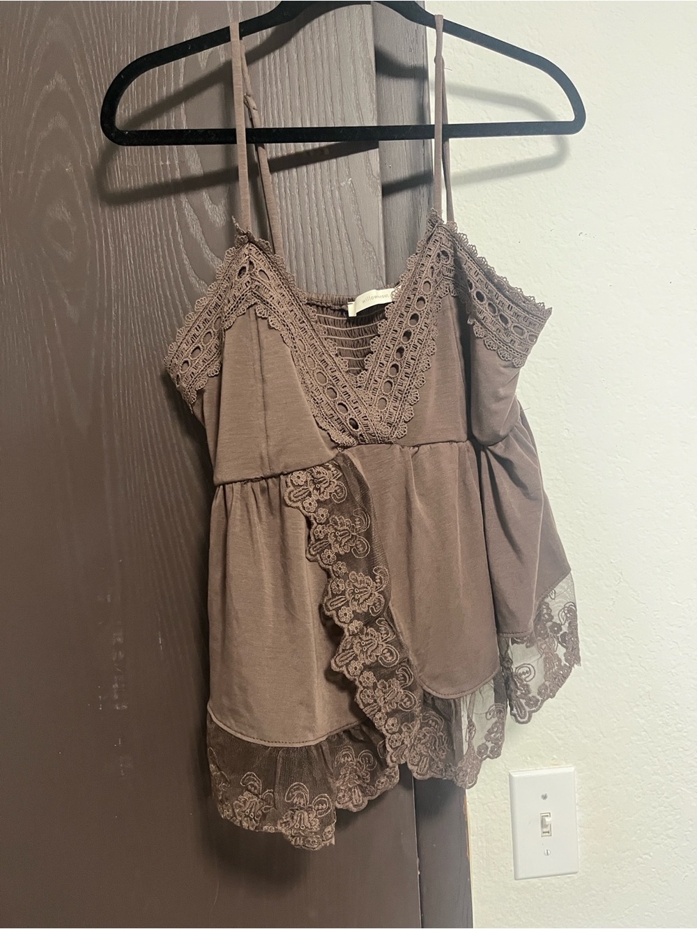 Buckle Brown Lace-Trim Spaghetti Strap Cami Top